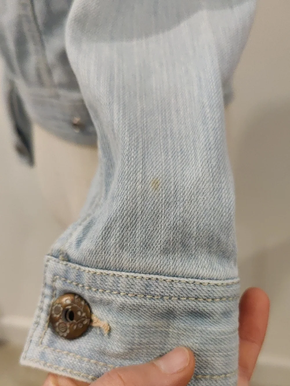 Children's Place Light Blue Girls Denim Jacket Embroidered Heart Accent Y2K Retr
